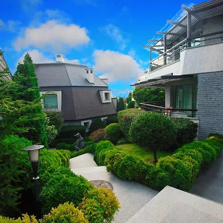 Art Complex Anel מלון סוזופול