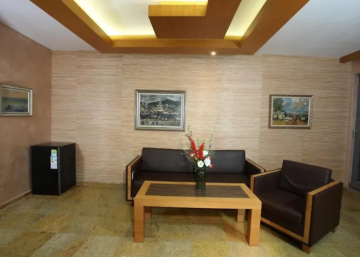 Отель Art Complex Anel